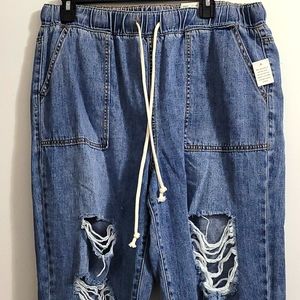 SO distressed super high rise jogger